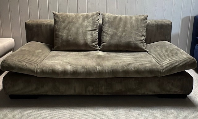 /upload/meine_bilder/Abverkauf/Schlafsofa Cord.jpg